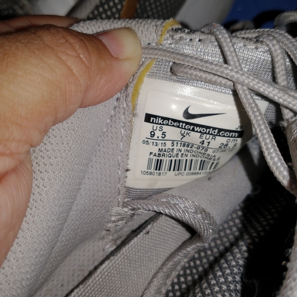 Nike Roshe One Anthracite Metallic Gold Gray Shoe - Picture 3 of 5